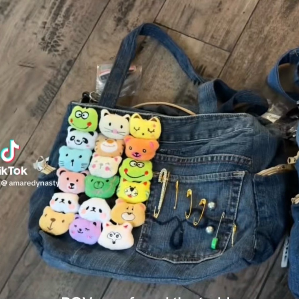 Denim teddy bear bags, crossbody bags - Picture 4 of 6